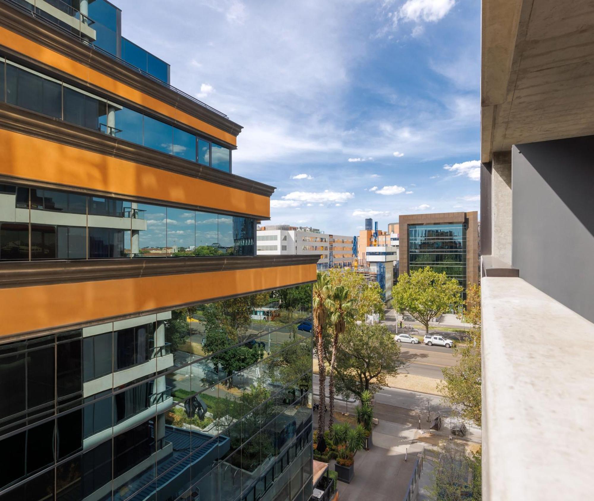 Oaks Melbourne St Kilda Road Hotel Esterno foto